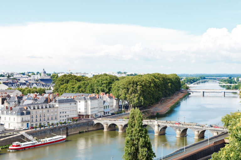 Immobilier à Angers : quelle orientation en 2025 ?